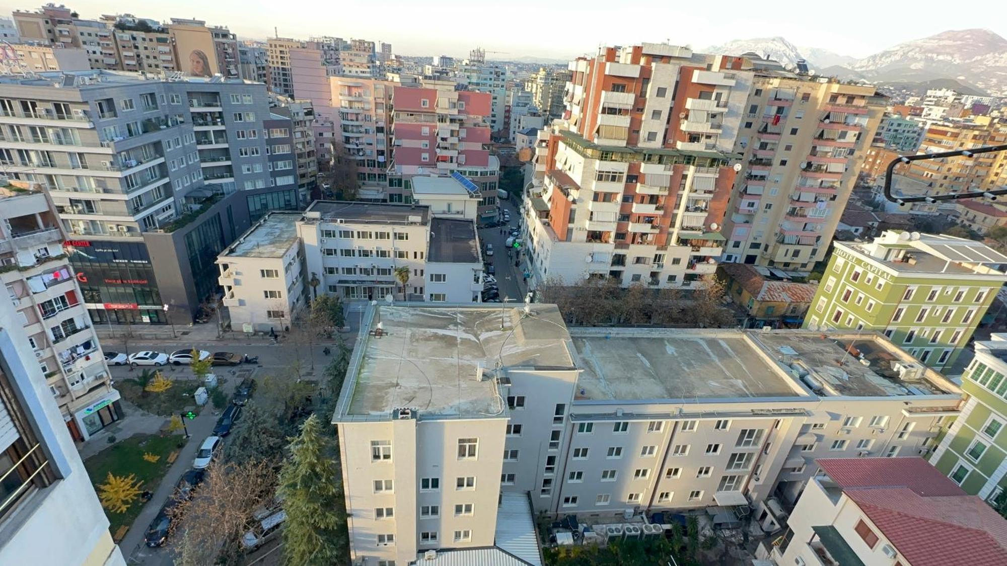 Square Inn Tirana Exterior photo